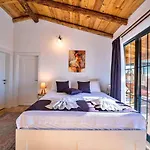 İslamlar 1 Bedroom Secluded With Private Pool Hot Tub Калкан