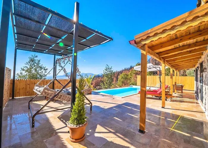 İslamlar 1 Bedroom Secluded With Private Pool Hot Tub Вилла Калкан