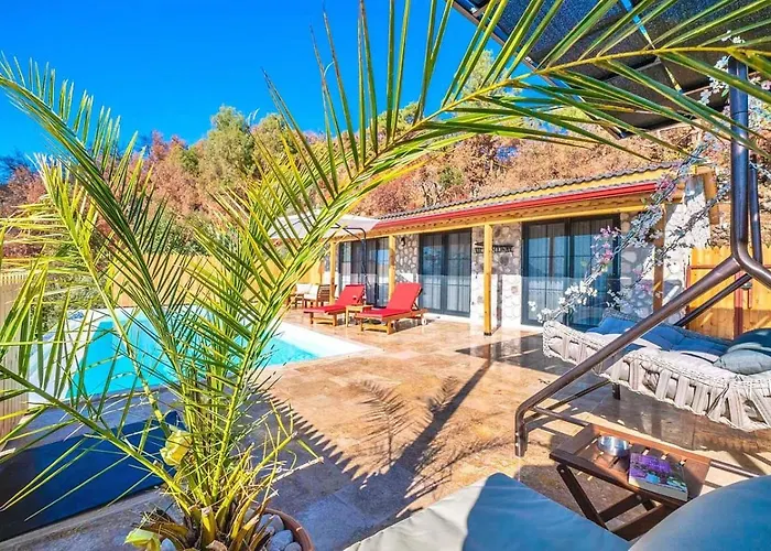 İslamlar 1 Bedroom Secluded With Private Pool Hot Tub Вилла Калкан