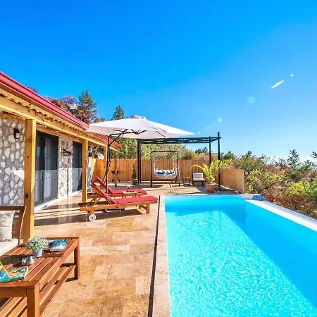 İslamlar 1 Bedroom Secluded With Private Pool Hot Tub Βίλα *